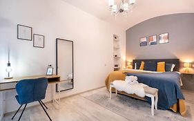 Historical Townhouse - Hypercenter